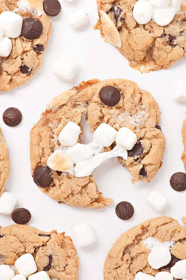Learn to Bake the Best Homemade Peanut Butter Cookies